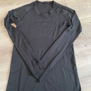 Lululemon long sleeve shirt